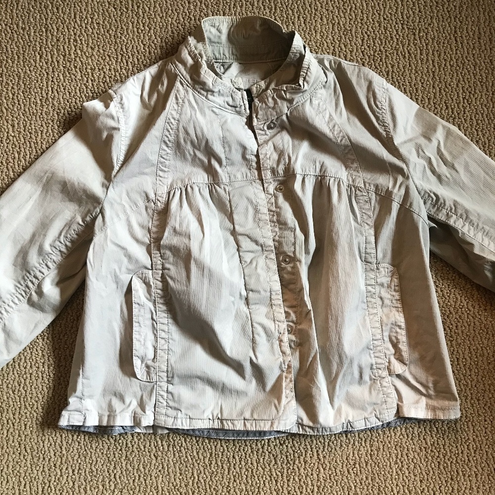 Eddie Bauer Taupe Light Button-up Jacket